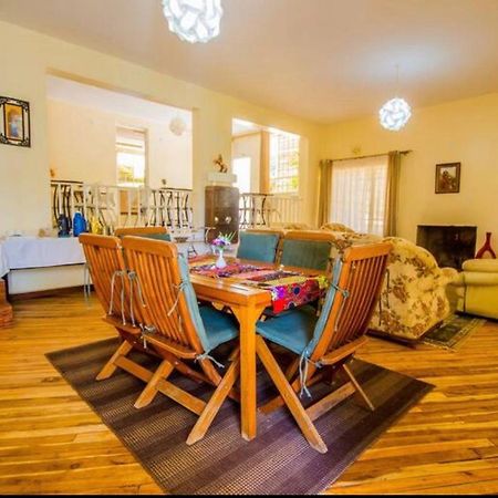 Bed and Breakfast Riverfront Gardens Mjini Exterior foto