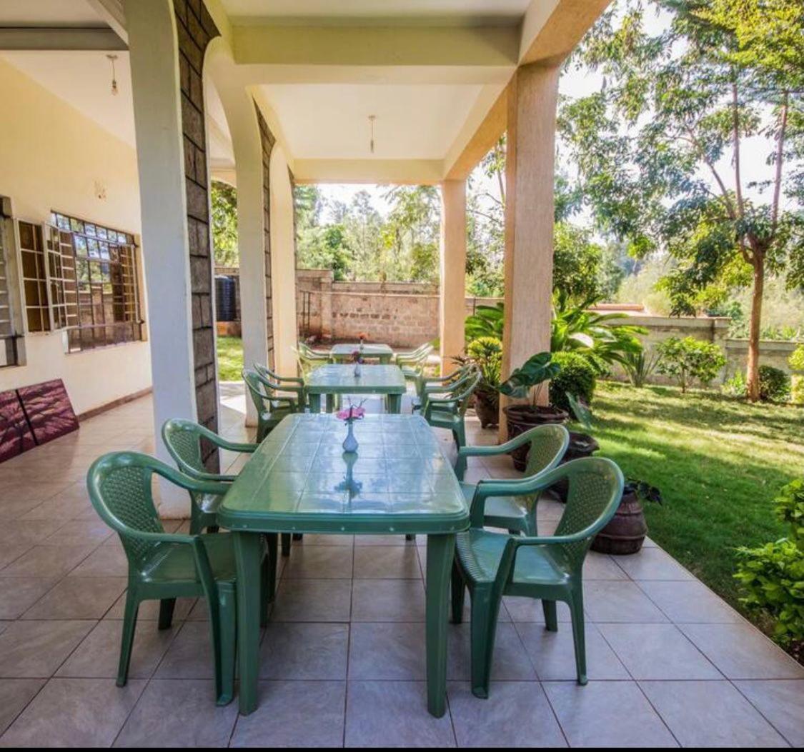 Bed and Breakfast Riverfront Gardens Mjini Exterior foto