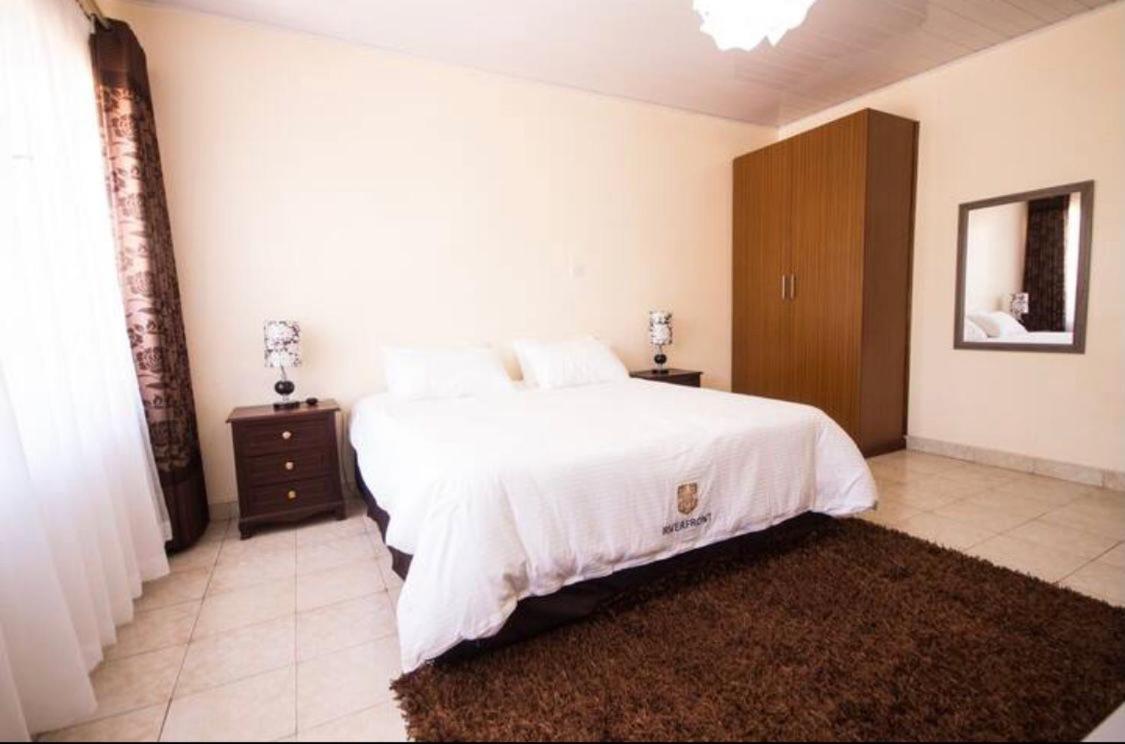 Bed and Breakfast Riverfront Gardens Mjini Exterior foto