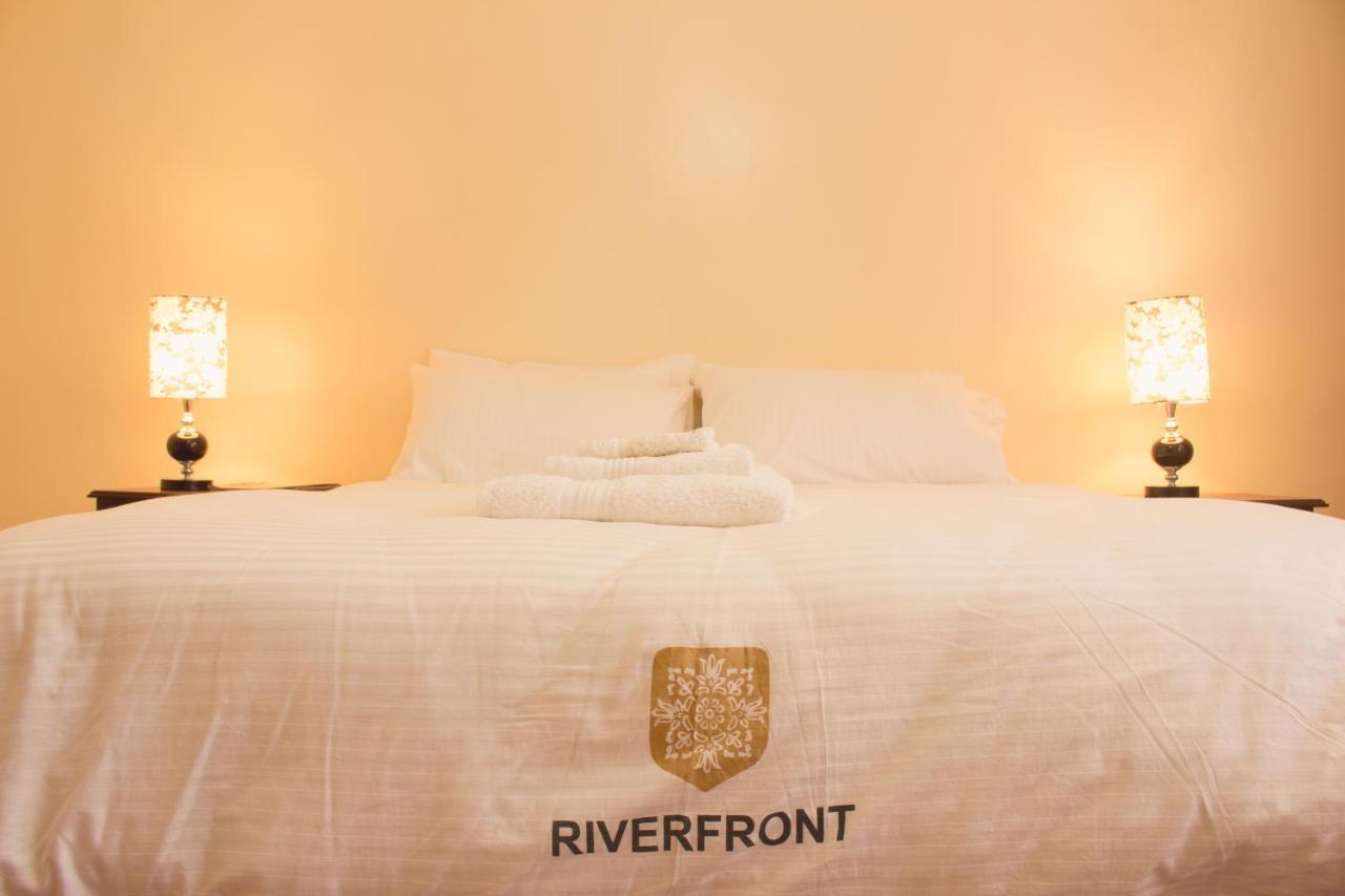 Bed and Breakfast Riverfront Gardens Mjini Exterior foto